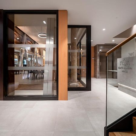 Nqn Aparts & Suites Sevilla Bagian luar foto