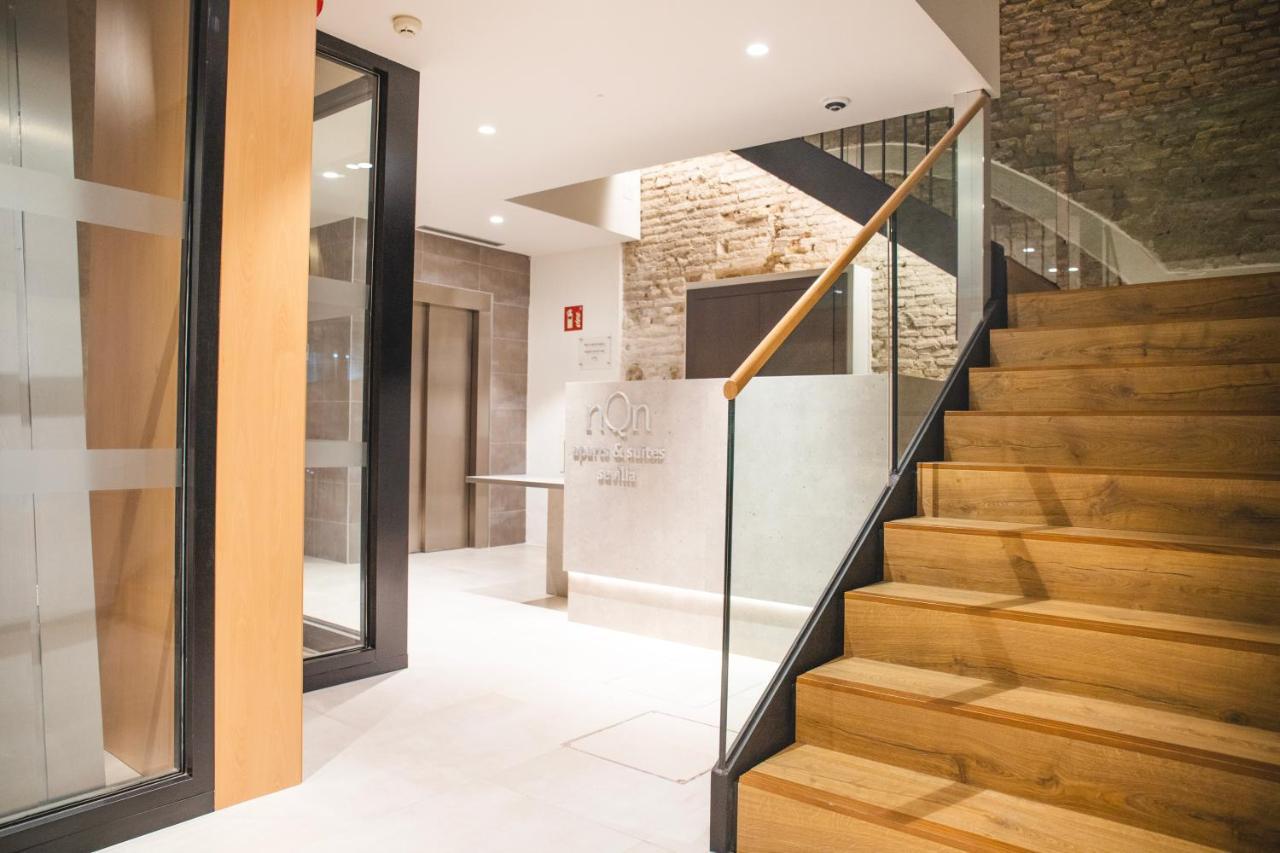 Nqn Aparts & Suites Sevilla Bagian luar foto